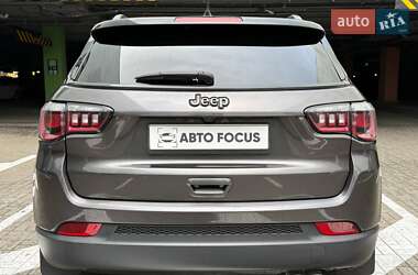Внедорожник / Кроссовер Jeep Compass 2019 в 