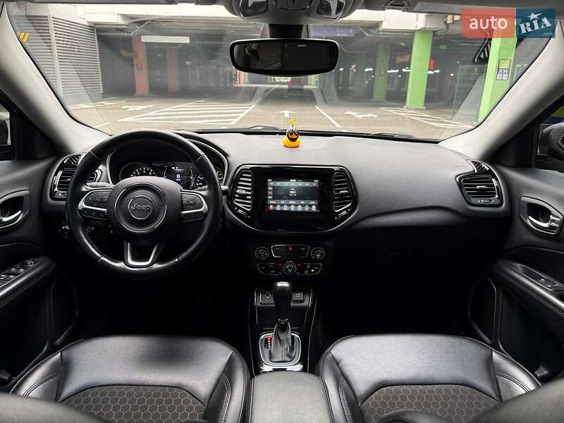 Позашляховик / Кросовер Jeep Compass 2019 в Києві фото 25 Позашляховик / Кросовер Jeep Compass 2019 в Києві