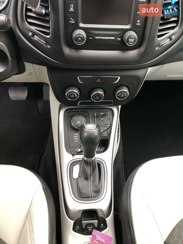 Внедорожник / Кроссовер Jeep Compass 2017 в Сумах