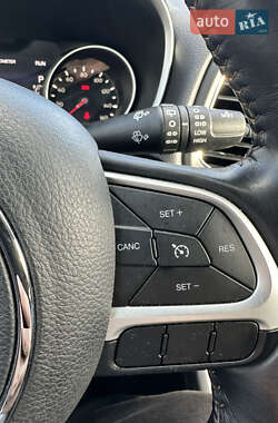 Внедорожник / Кроссовер Jeep Compass 2017 в 