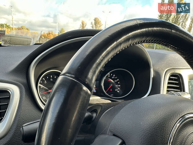 Внедорожник / Кроссовер Jeep Compass 2017 в Киеве