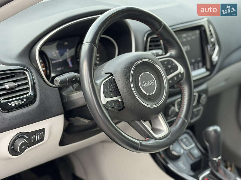 Внедорожник / Кроссовер Jeep Compass 2020 в Запорожье