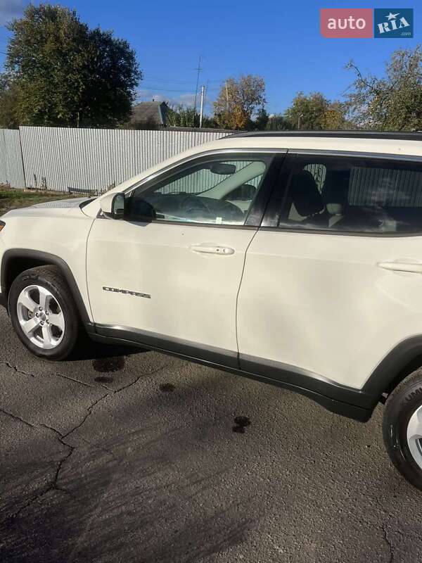 Внедорожник / Кроссовер Jeep Compass 2017 в Полтаве фото 15 Внедорожник / Кроссовер Jeep Compass 2017 в Полтаве