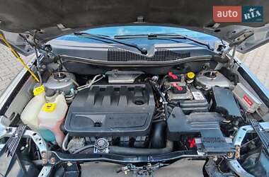 Внедорожник / Кроссовер Jeep Compass 2014 в 