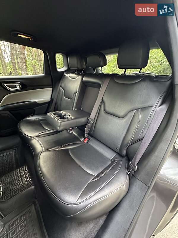 Внедорожник / Кроссовер Jeep Compass 2023 в Белогородке