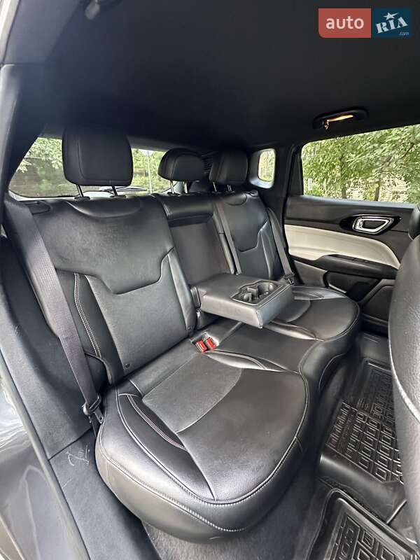 Внедорожник / Кроссовер Jeep Compass 2023 в Белогородке