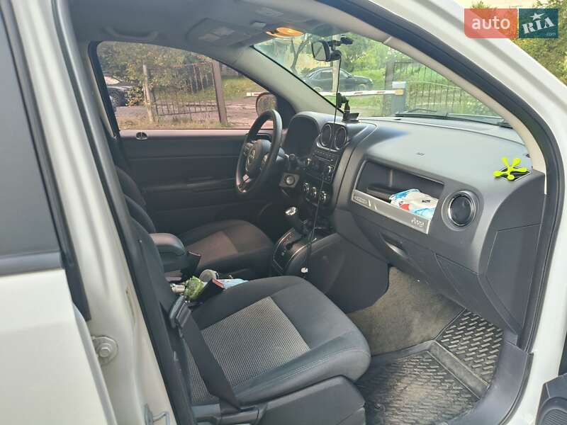Внедорожник / Кроссовер Jeep Compass 2014 в Львове