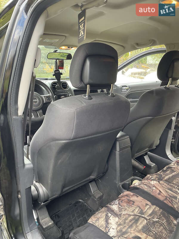 Внедорожник / Кроссовер Jeep Compass 2012 в Киеве