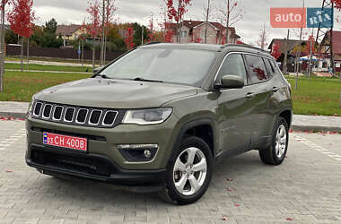 Внедорожник / Кроссовер Jeep Compass 2017 в 