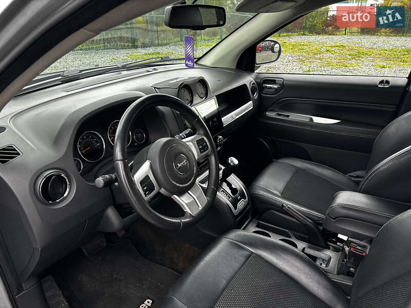 Внедорожник / Кроссовер Jeep Compass 2016 в Умани