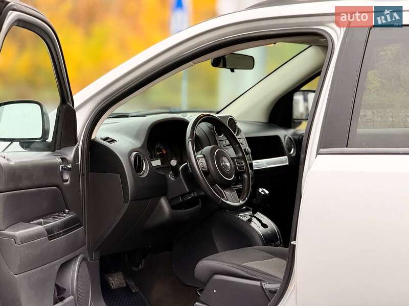 Позашляховик / Кросовер Jeep Compass 2013 в Мені фото 12 Позашляховик / Кросовер Jeep Compass 2013 в Мені