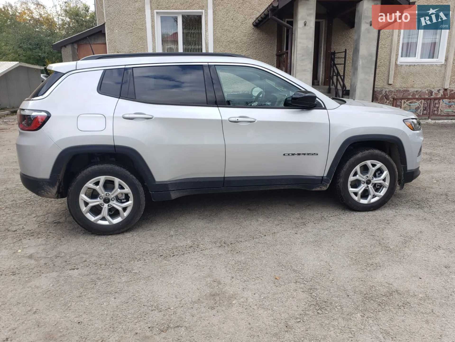 2025 Jeep Compass - мініатюра 9