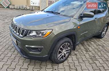 Позашляховик / Кросовер Jeep Compass 2017 в Чернівцях