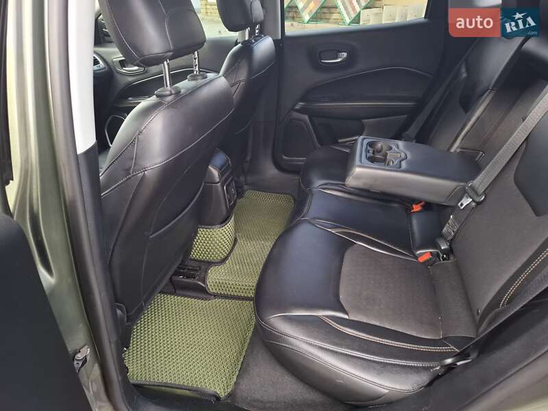 Внедорожник / Кроссовер Jeep Compass 2017 в Черновцах фото 37 Внедорожник / Кроссовер Jeep Compass 2017 в Черновцах