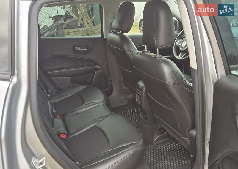 Внедорожник / Кроссовер Jeep Compass 2018 в Львове фото 10 Внедорожник / Кроссовер Jeep Compass 2018 в Львове