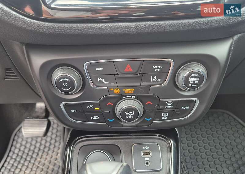 Внедорожник / Кроссовер Jeep Compass 2018 в Львове фото 19 Внедорожник / Кроссовер Jeep Compass 2018 в Львове