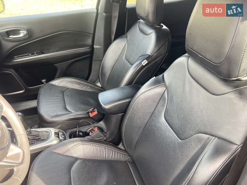 Внедорожник / Кроссовер Jeep Compass 2021 в Ромнах