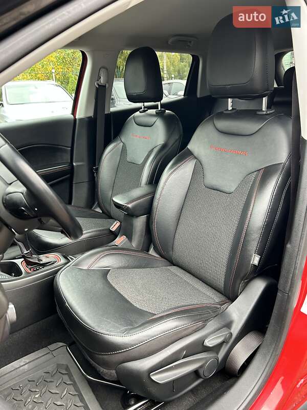 Позашляховик / Кросовер Jeep Compass 2020 в Сумах фото 30 Позашляховик / Кросовер Jeep Compass 2020 в Сумах