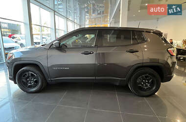 Внедорожник / Кроссовер Jeep Compass 2020 в 