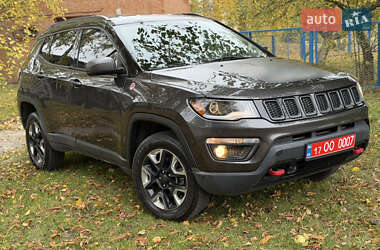Внедорожник / Кроссовер Jeep Compass 2018 в 