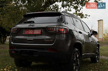 Внедорожник / Кроссовер Jeep Compass 2018 в 