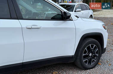 Внедорожник / Кроссовер Jeep Compass 2021 в 