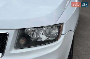 Внедорожник / Кроссовер Jeep Compass 2014 в 