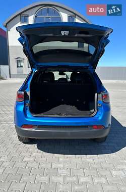 Внедорожник / Кроссовер Jeep Compass 2023 в 