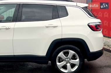 Позашляховик / Кросовер Jeep Compass 2017 в 
