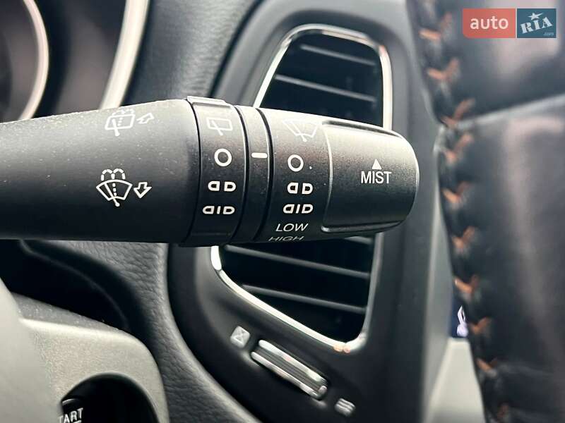 Внедорожник / Кроссовер Jeep Compass 2017 в Киеве