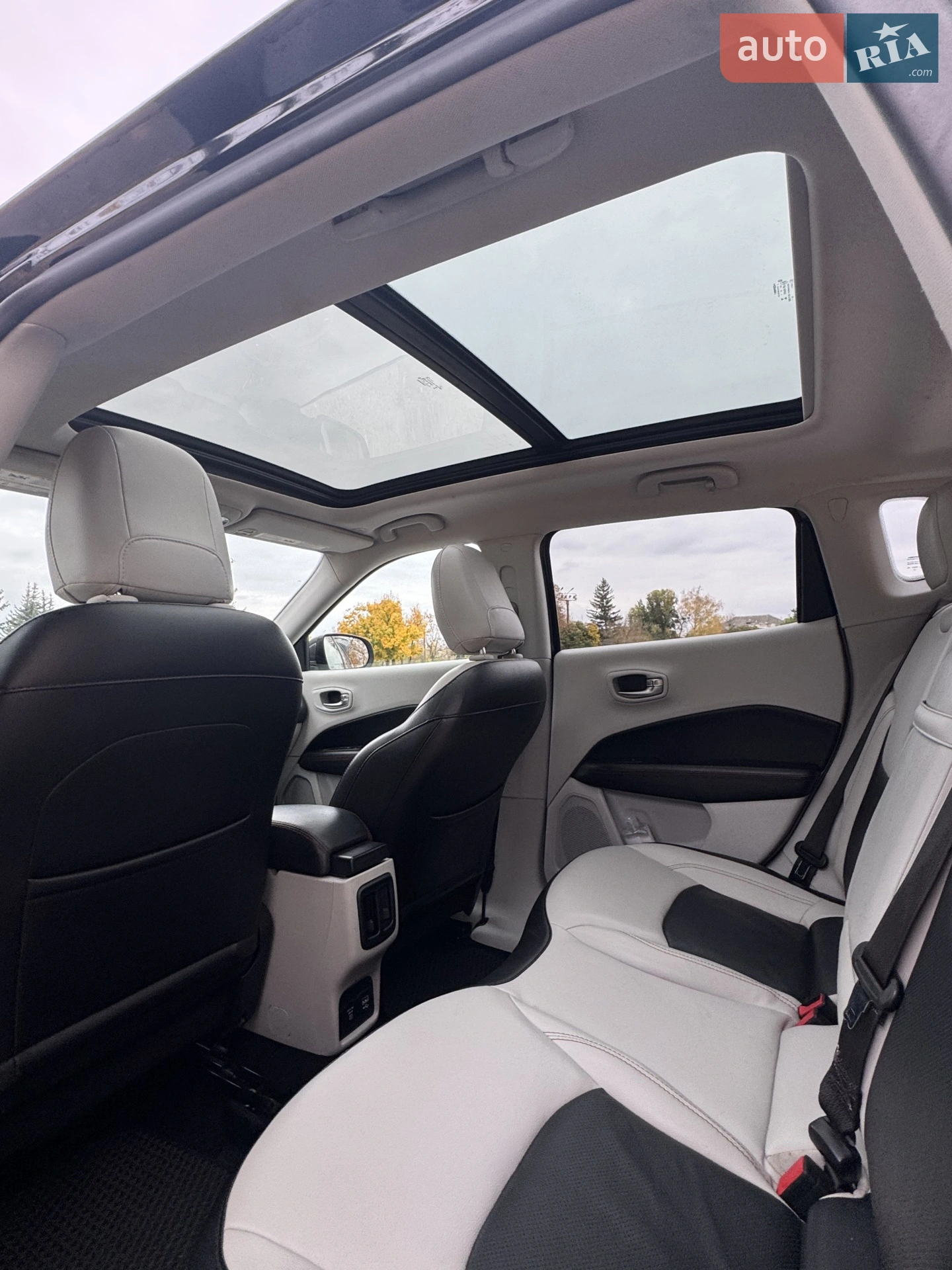 2018 Jeep Compass - мініатюра 8
