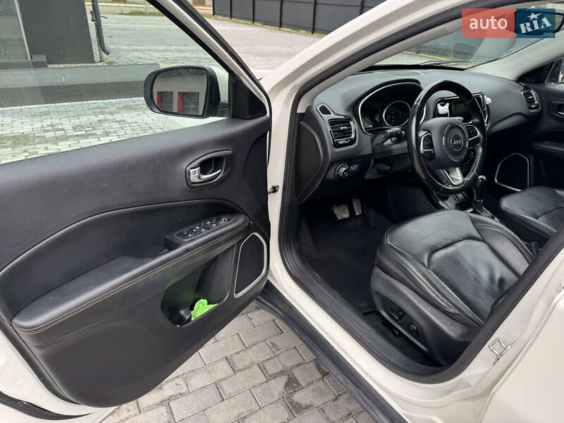 Внедорожник / Кроссовер Jeep Compass 2019 в Борщеве фото 16 Внедорожник / Кроссовер Jeep Compass 2019 в Борщеве