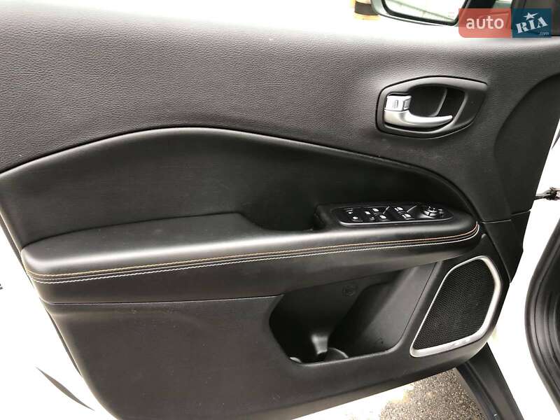 Внедорожник / Кроссовер Jeep Compass 2018 в Хмельницком