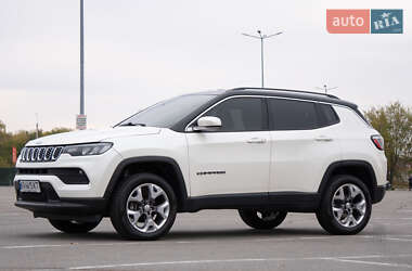 Позашляховик / Кросовер Jeep Compass 2020 в 