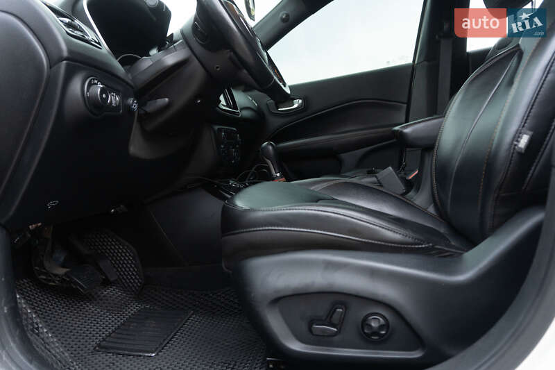 Внедорожник / Кроссовер Jeep Compass 2020 в Днепре