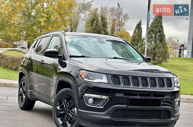 Внедорожник / Кроссовер Jeep Compass 2019 в 