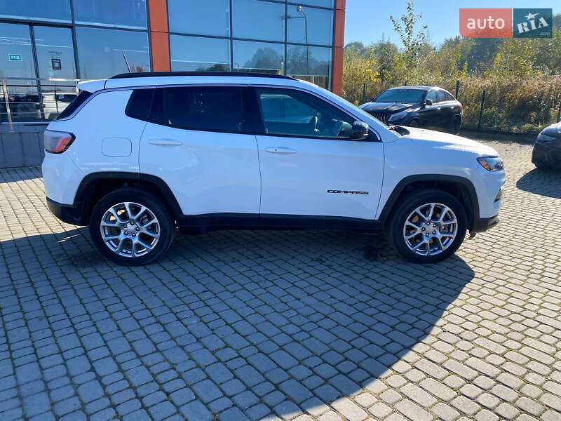 Внедорожник / Кроссовер Jeep Compass 2024 в Львове