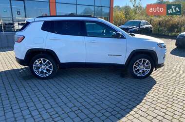Внедорожник / Кроссовер Jeep Compass 2024 в 