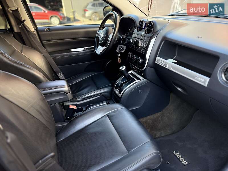 Внедорожник / Кроссовер Jeep Compass 2016 в Львове