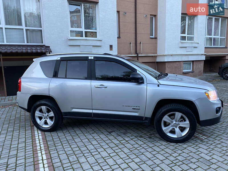 Внедорожник / Кроссовер Jeep Compass 2011 в Ивано-Франковске фото 13 Внедорожник / Кроссовер Jeep Compass 2011 в Ивано-Франковске