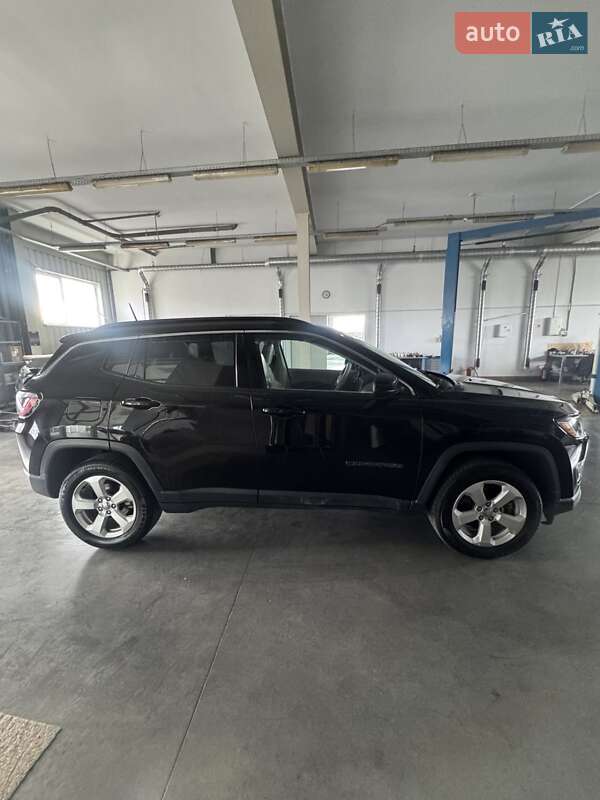 Позашляховик / Кросовер Jeep Compass 2017 в Тернополі фото 6 Позашляховик / Кросовер Jeep Compass 2017 в Тернополі