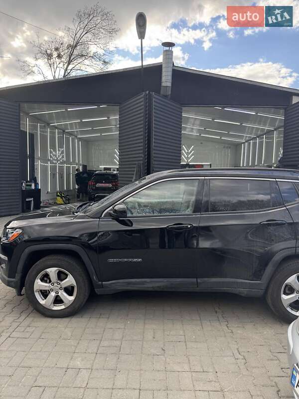 Позашляховик / Кросовер Jeep Compass 2017 в Тернополі фото 9 Позашляховик / Кросовер Jeep Compass 2017 в Тернополі