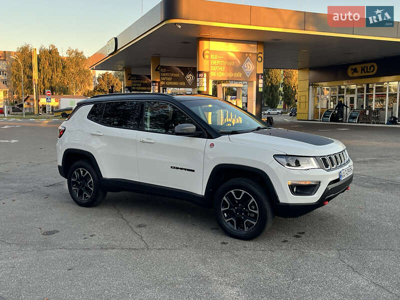 Внедорожник / Кроссовер Jeep Compass 2019 в Киеве фото 8 Внедорожник / Кроссовер Jeep Compass 2019 в Киеве