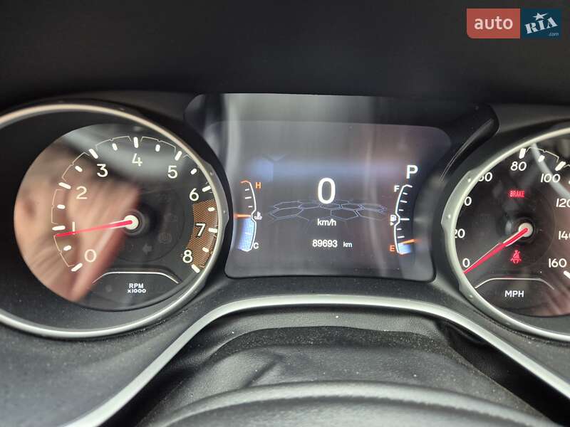 Позашляховик / Кросовер Jeep Compass 2018 в Києві фото 15 Позашляховик / Кросовер Jeep Compass 2018 в Києві