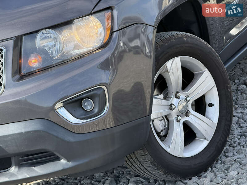 Позашляховик / Кросовер Jeep Compass 2015 в Стрию фото 8 Позашляховик / Кросовер Jeep Compass 2015 в Стрию