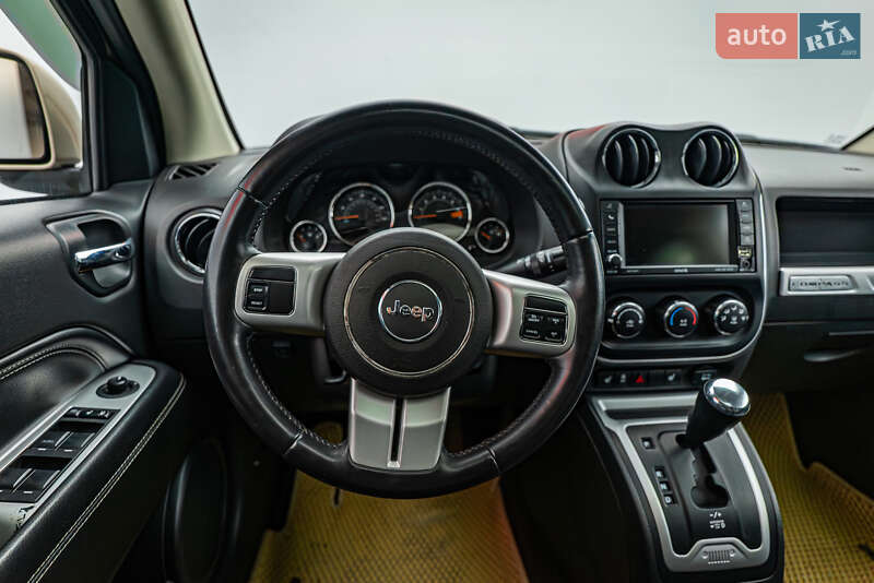 Позашляховик / Кросовер Jeep Compass 2016 в Києві фото 12 Позашляховик / Кросовер Jeep Compass 2016 в Києві