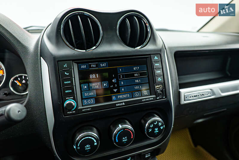 Позашляховик / Кросовер Jeep Compass 2016 в Києві фото 14 Позашляховик / Кросовер Jeep Compass 2016 в Києві