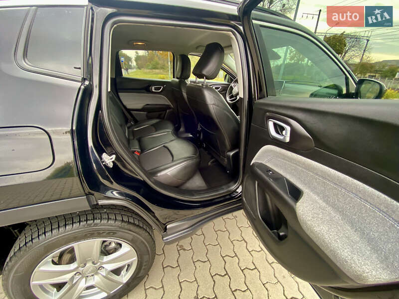 Позашляховик / Кросовер Jeep Compass 2022 в Львові фото 30 Позашляховик / Кросовер Jeep Compass 2022 в Львові