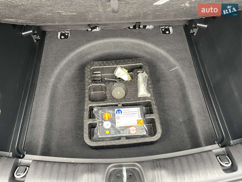 Позашляховик / Кросовер Jeep Compass 2021 в Чернівцях