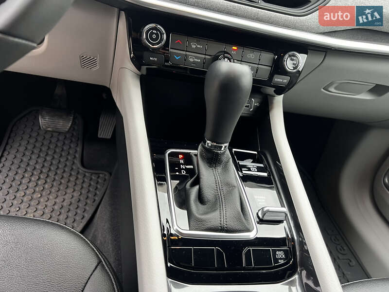 Позашляховик / Кросовер Jeep Compass 2024 в Києві фото 12 Позашляховик / Кросовер Jeep Compass 2024 в Києві